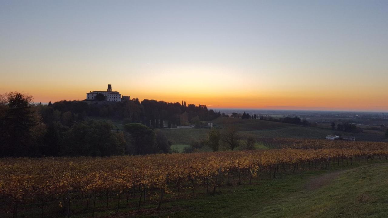 Pie Castello Bed & Breakfast Susegana ภายนอก รูปภาพ